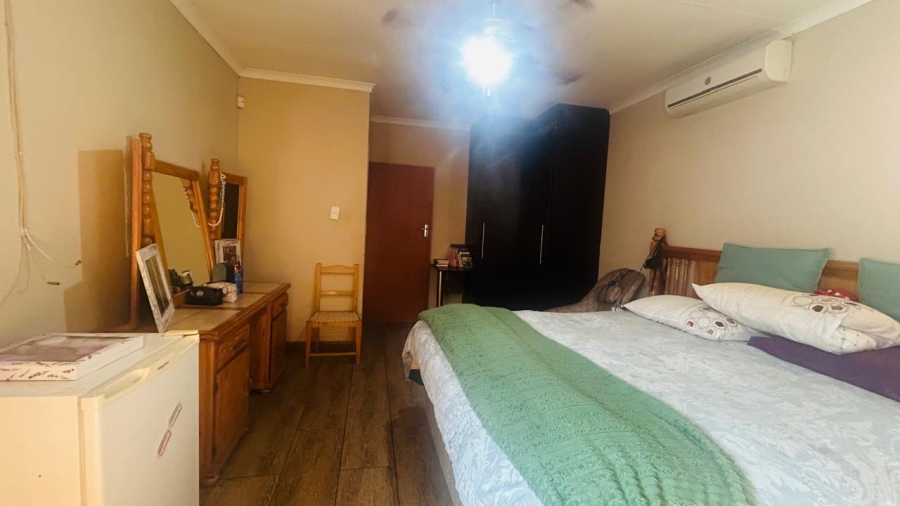 3 Bedroom Property for Sale in Vaalpark Free State